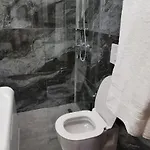 Hazmurat Szálloda *