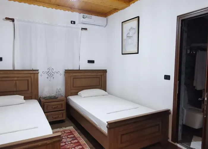 Otel Hazmurat Gjirokastër